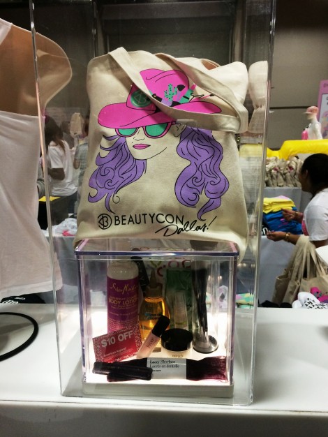 BeautyCon Bag
